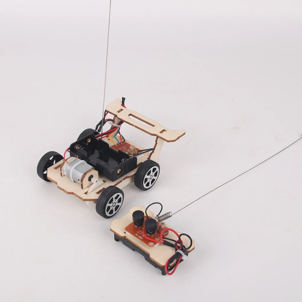Kit di Montaggio per Auto RC F - Science Max recensione e prezzo